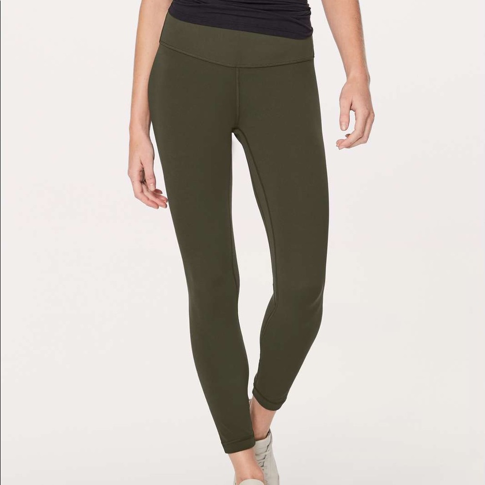 Lululemon Aligns “25